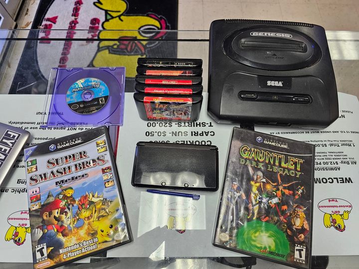 Complete box of Steel Battalion being traded into 6R's entertainment yard (we do not still have this game on the shelf...).
