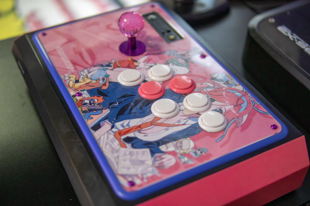 Picture of pink custom acrade stick at 6R's entertainment yard